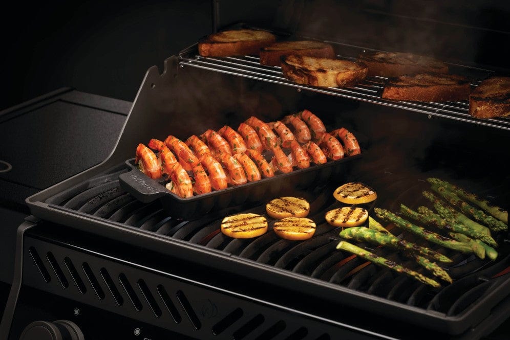 Napoleon Cast Iron Jumbo Shrimp Tray 67734 67734