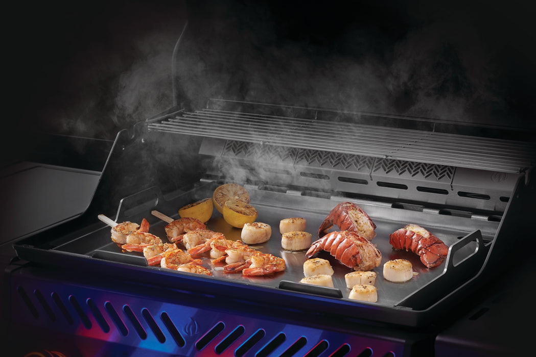 Napoleon Stainless Steel Griddle for all Rogue and Freestyle 425 models | 56093 56093