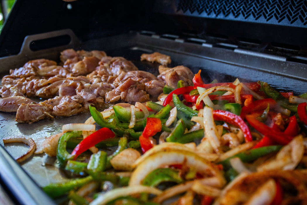 Napoleon Stainless Steel Griddle for all Rogue and Freestyle 425 models | 56093 56093